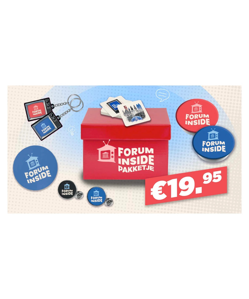 Inhoud van het Forum Inside pakketje rond de rode merchandisedoos